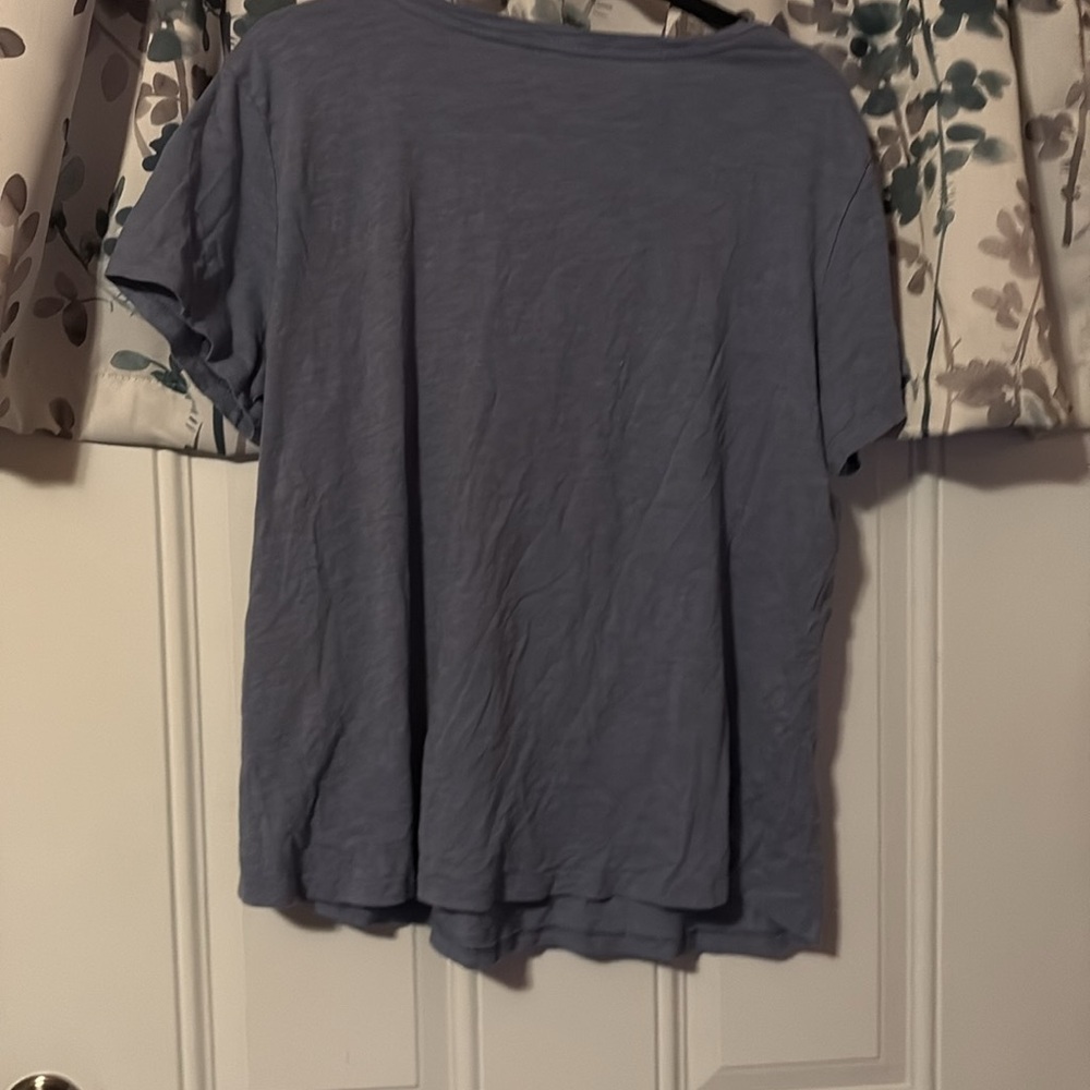 ⭐️ Eddie Bauer Light Blue Shirt – Size XXL ⭐️ - Picture 2 of 2